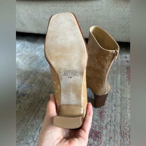 Greenwich Village Floral Boot - Picture 9 of 15